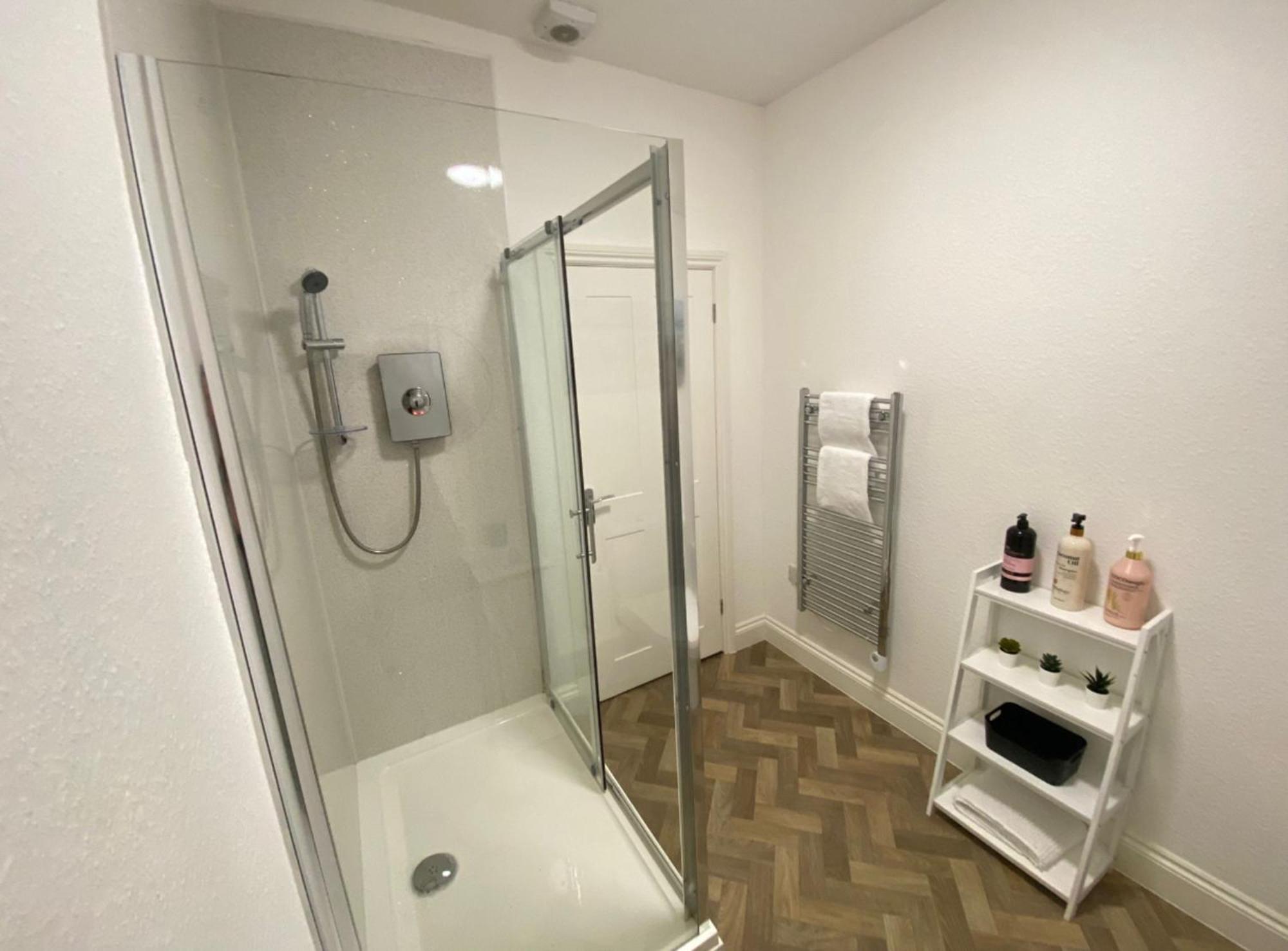 Seaside Escape In Central Bournemouth Spacious Stylish & Inviting Urban Heights Ngoại thất bức ảnh