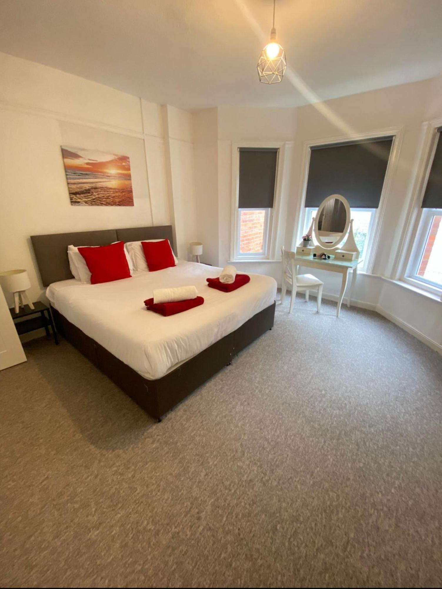 Seaside Escape In Central Bournemouth Spacious Stylish & Inviting Urban Heights Ngoại thất bức ảnh